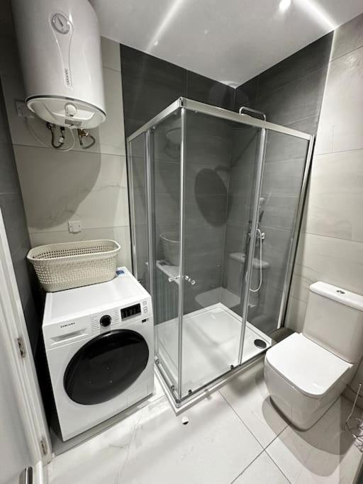 Modern & Cosy In Apartment Marsaxlokk